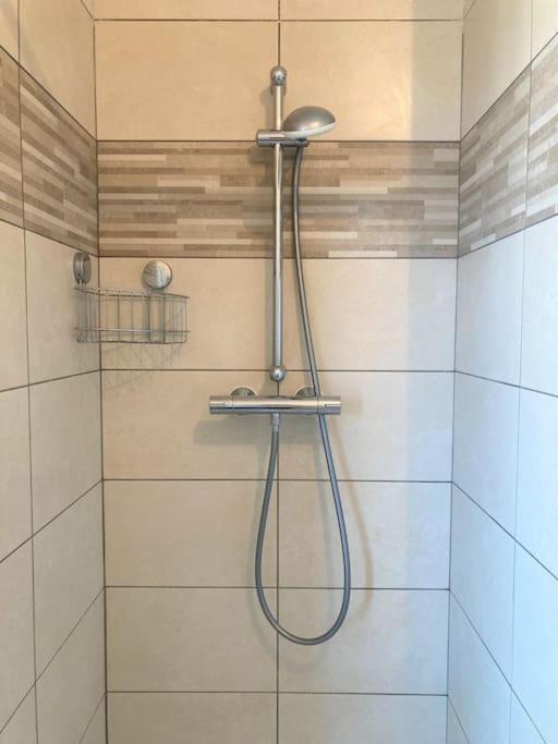 Appartement 87 M2 - 3 Chambres - 6 Personnes - Proche Paris - Parking Gratuit Asnieres-sur-Seine Luaran gambar