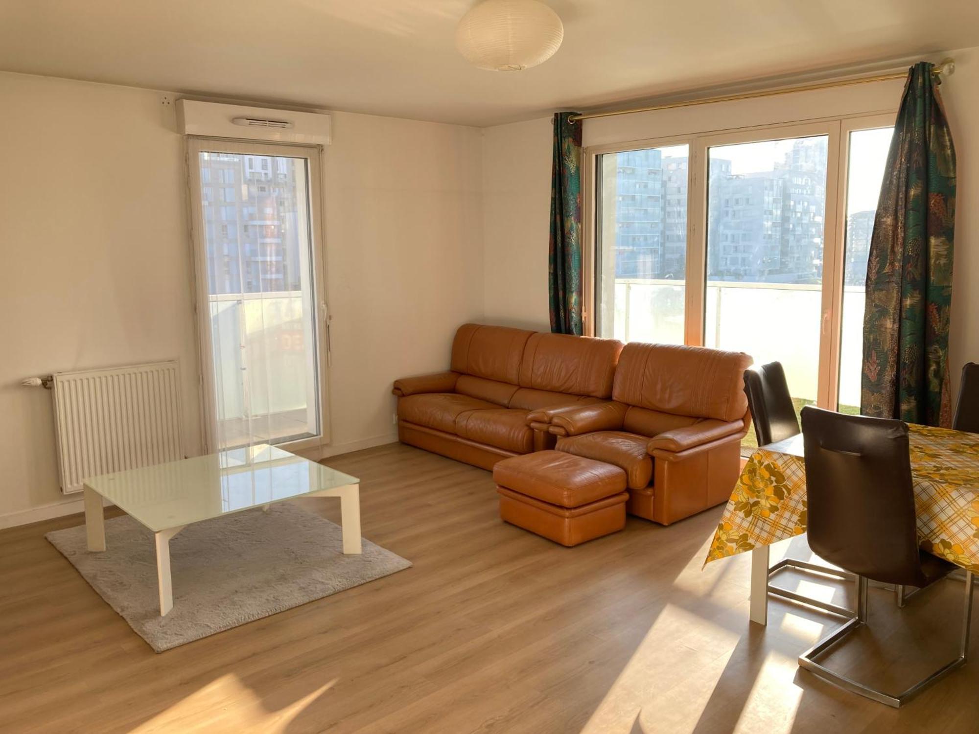 Appartement 87 M2 - 3 Chambres - 6 Personnes - Proche Paris - Parking Gratuit Asnieres-sur-Seine Luaran gambar